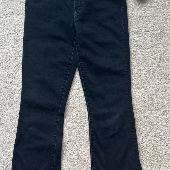 Mother Jeans. The Insider Ankle Jeans. Wash is Holding Hands. Size 26 - Picture 5 of 10